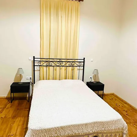 Messenian Style House With Great Views *